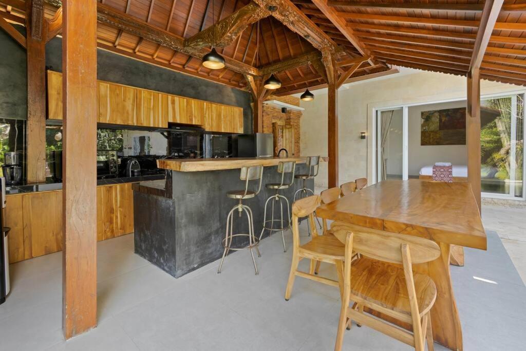 New 4 Bedroom Villa Surrounded By Jungle And Ricefields Ubud Exteriér fotografie